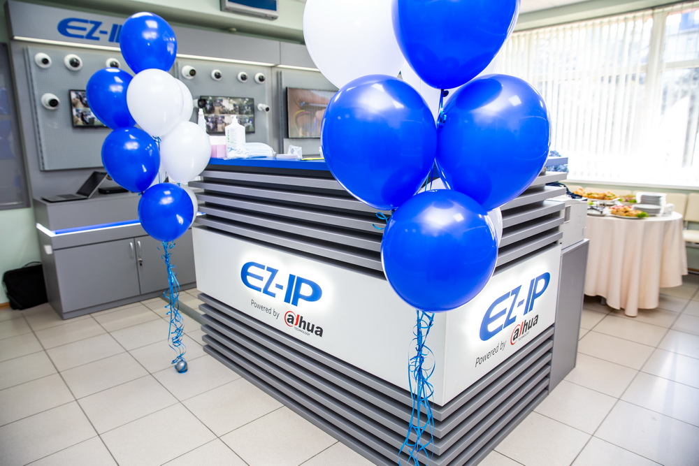 Открытие первого в России официального фирменного магазина EZ-IP